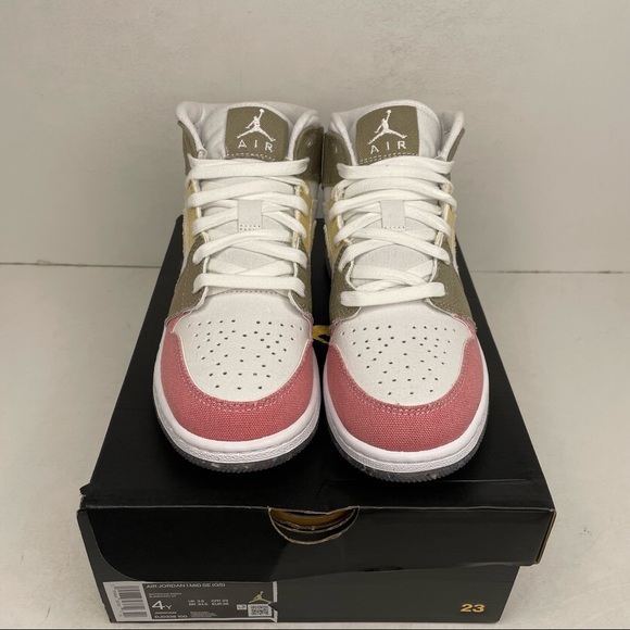 Nike Air Jordan 1 Retro Mid GS “Vivid/Grind” NEW 2022 - Picture 2 of 4